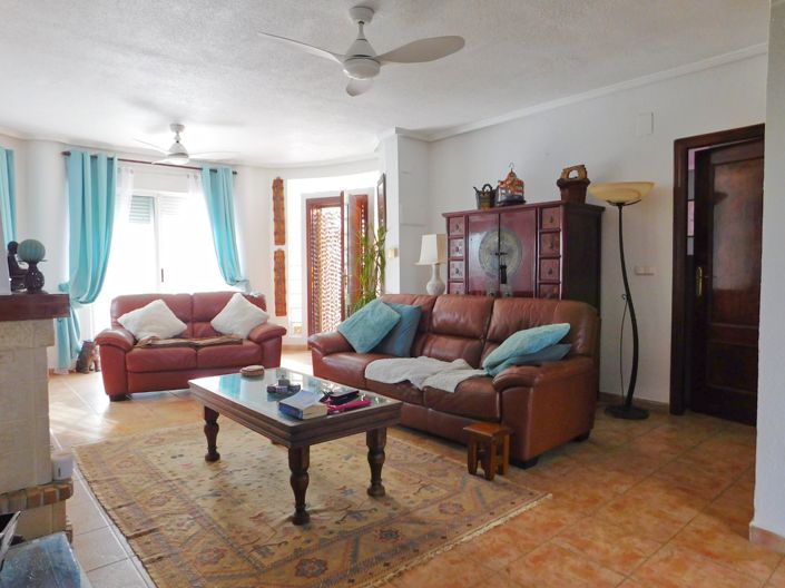 Image No.12-3 Bed Villa for sale