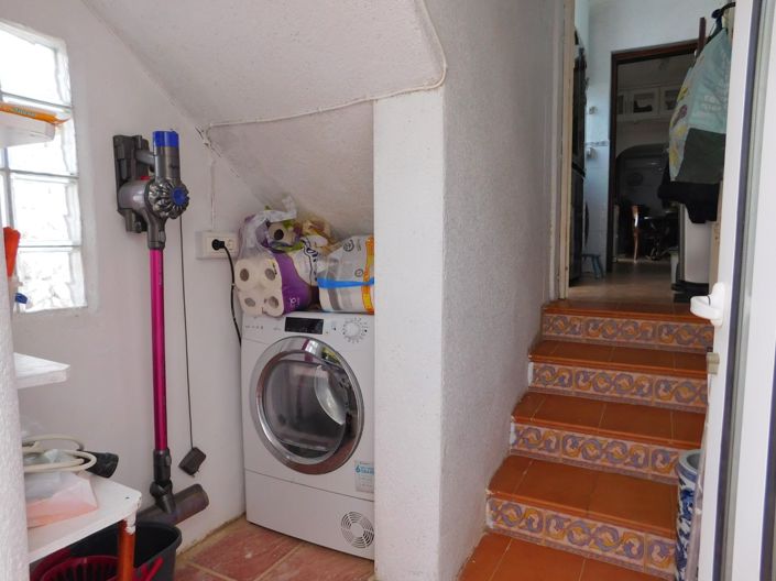 Image No.28-3 Bed Villa for sale