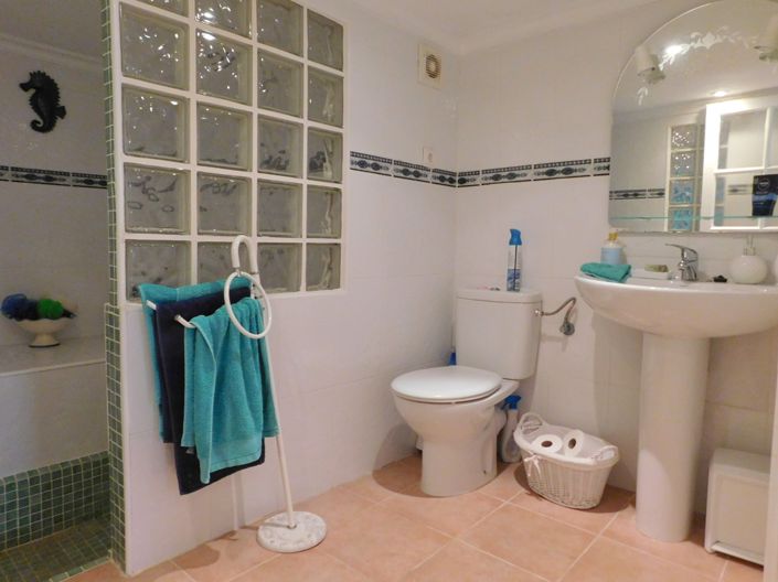 Image No.35-3 Bed Villa for sale