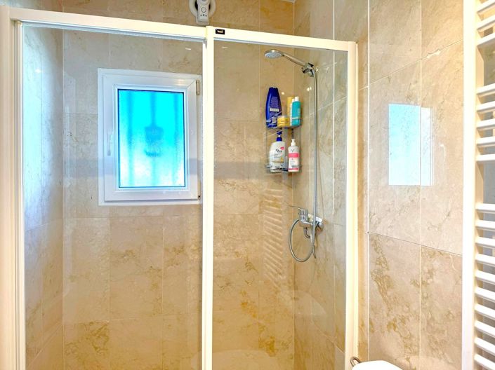 Image No.21-3 Bed Villa for sale