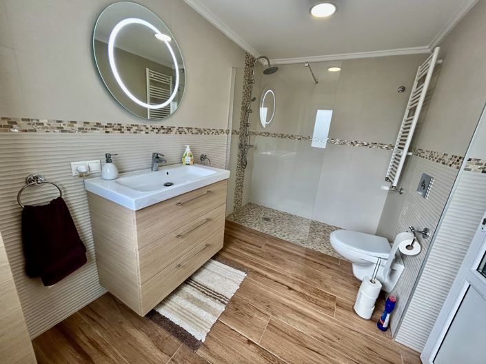 Image No.21-Villa de 6 chambres à vendre à Cabo Roig