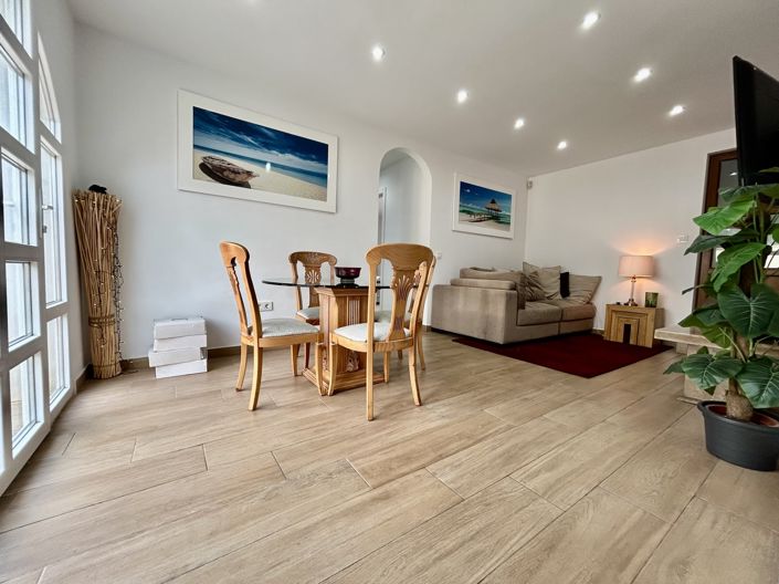 Image No.23-Villa de 6 chambres à vendre à Cabo Roig