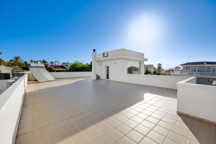 Image No.46-Villa de 5 chambres à vendre à Ciudad Quesada