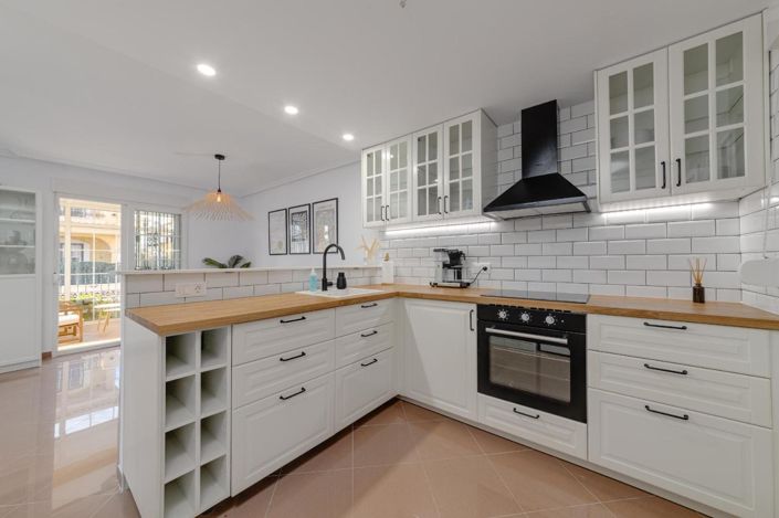 Image No.13-3 Bed Villa for sale