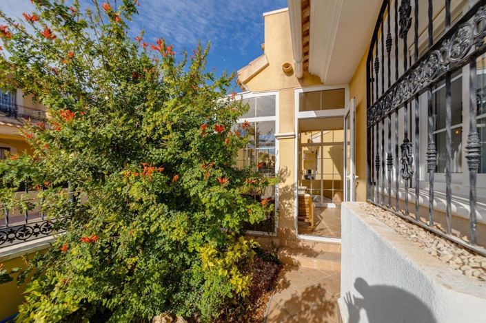 Image No.40-3 Bed Villa for sale