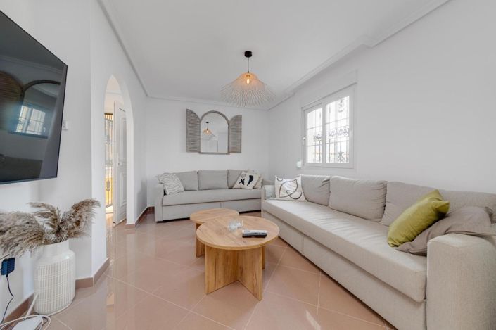 Image No.6-3 Bed Villa for sale