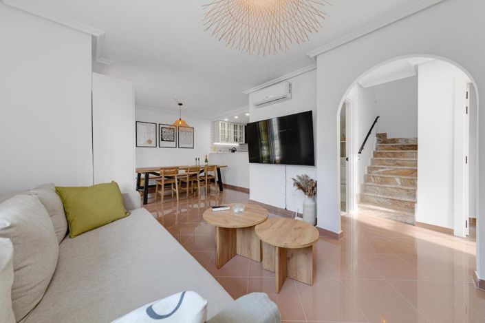 Image No.7-3 Bed Villa for sale