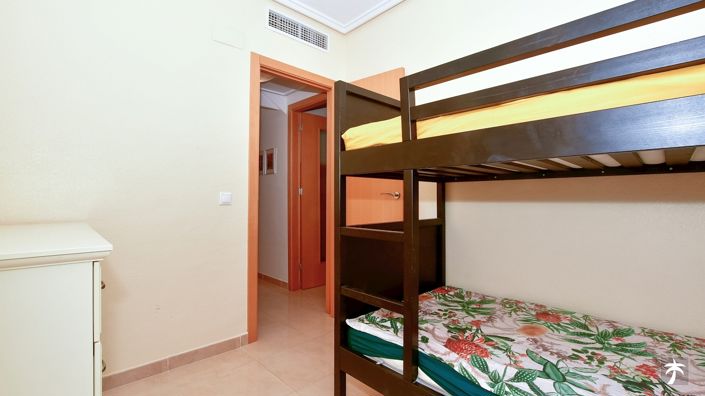 Image No.11-3 Bed Townhouse for sale