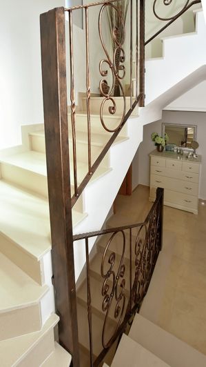 Image No.12-3 Bed Townhouse for sale