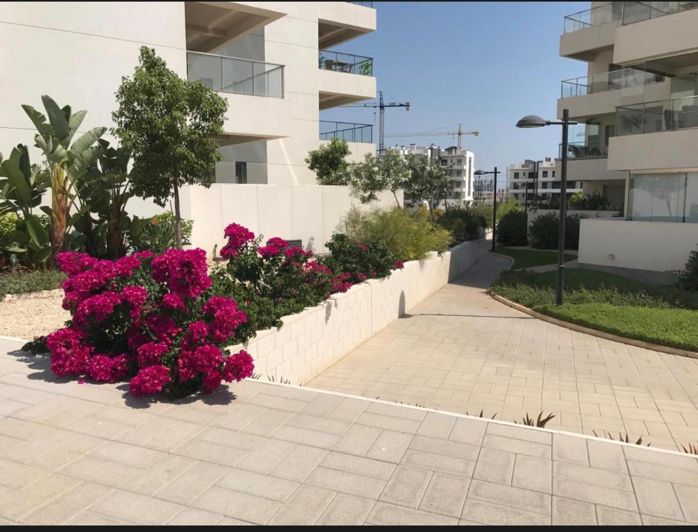 Image No.40-2 Bed Apartment for sale