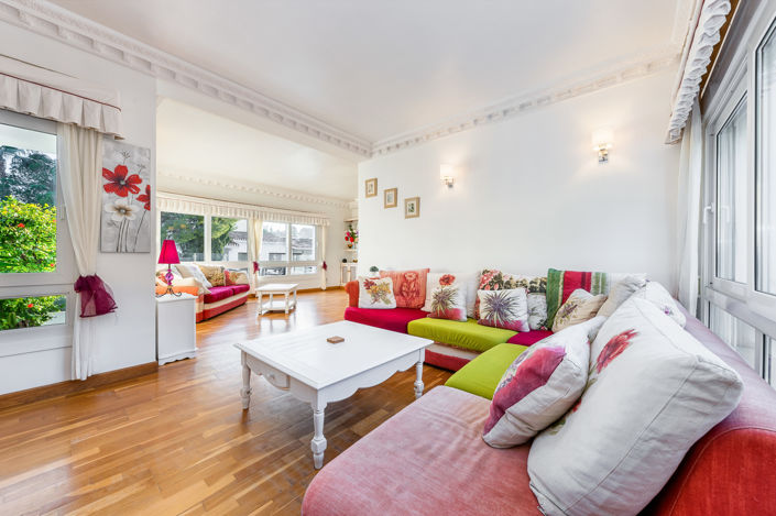 Image No.7-7 Bed Villa for sale