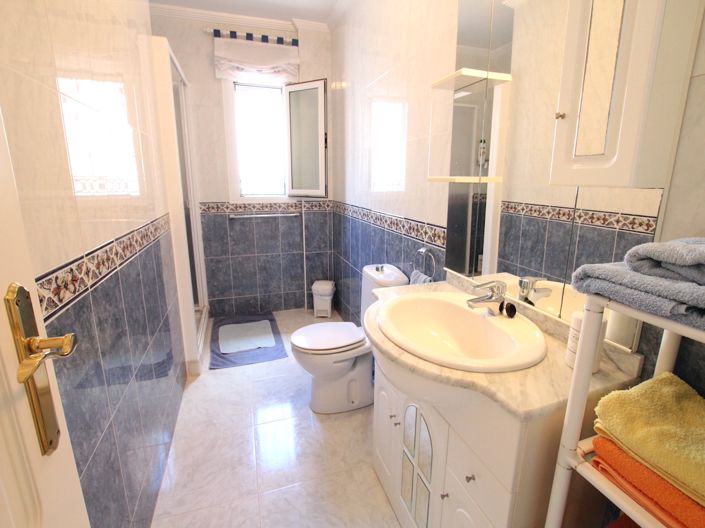 Image No.31-5 Bed Villa for sale