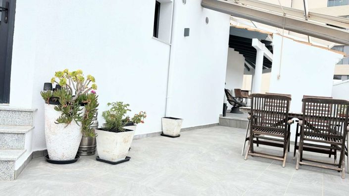 Image No.21-3 Bed Villa for sale