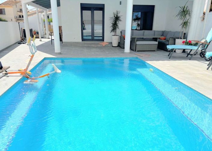 Image No.38-3 Bed Villa for sale