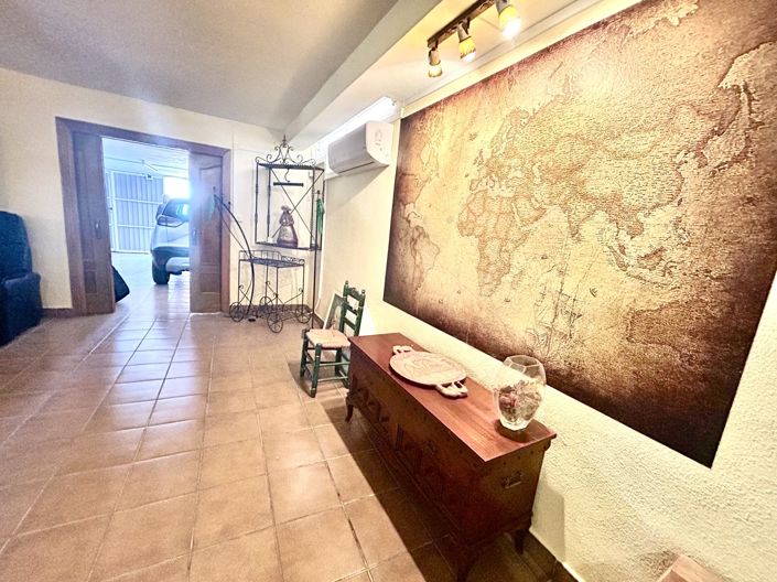 Image No.37-6 Bed Villa for sale