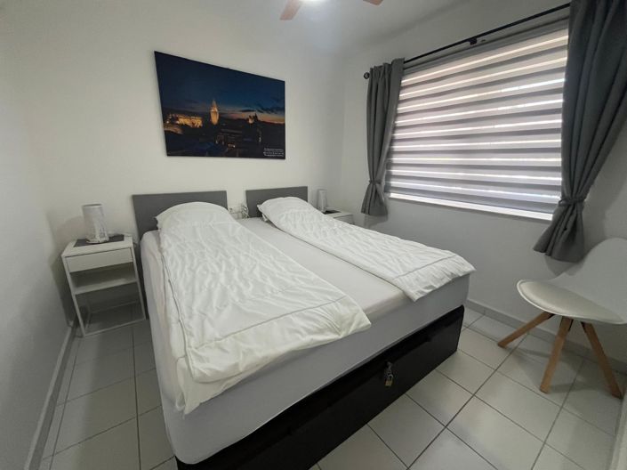 Image No.12-2 Bed Townhouse for sale