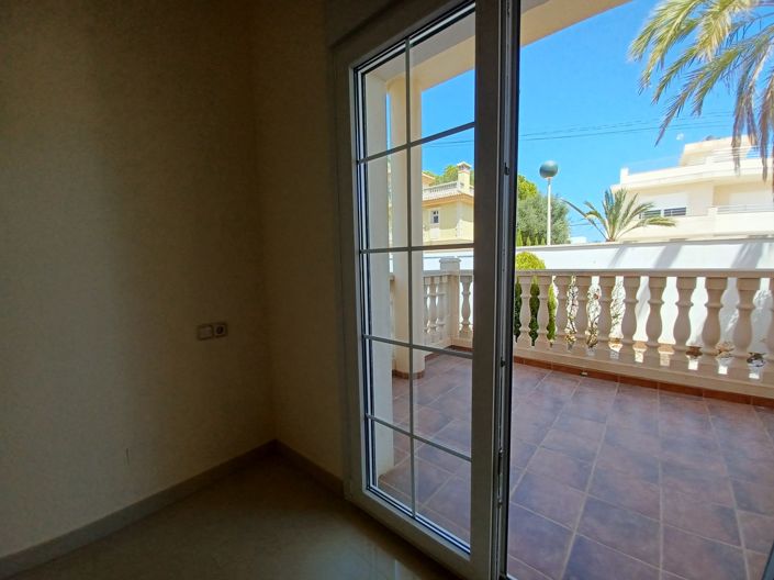 Image No.19-Villa de 5 chambres à vendre à Cabo Roig