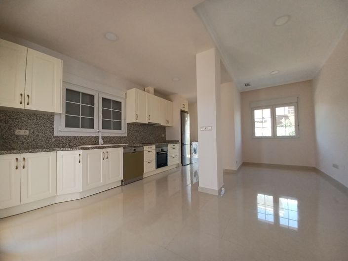 Image No.2-Villa de 5 chambres à vendre à Cabo Roig