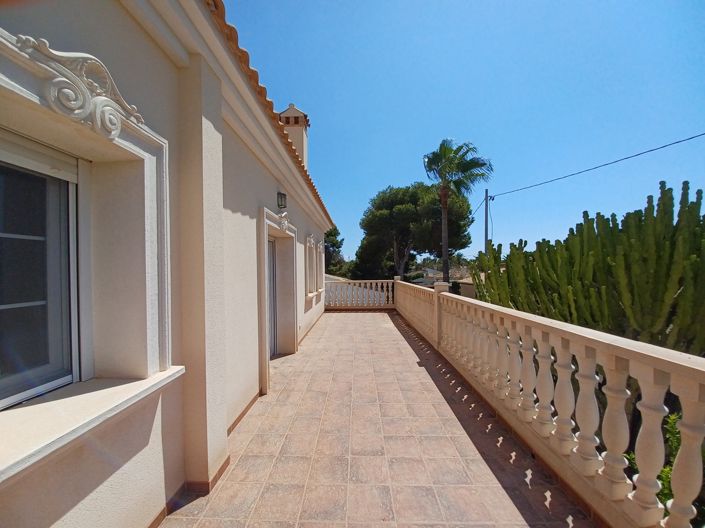 Image No.28-Villa de 5 chambres à vendre à Cabo Roig