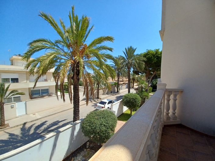 Image No.33-Villa de 5 chambres à vendre à Cabo Roig