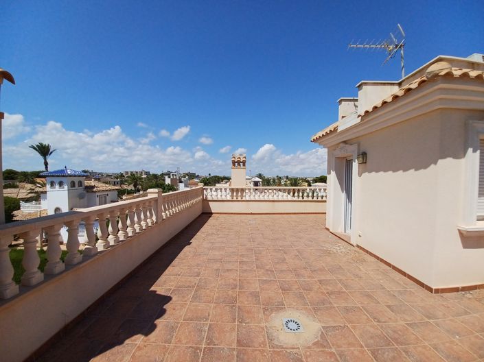 Image No.39-Villa de 5 chambres à vendre à Cabo Roig