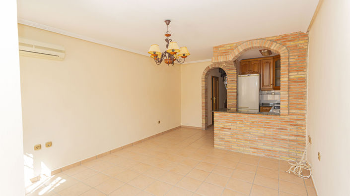 Image No.7-3 Bed Townhouse for sale
