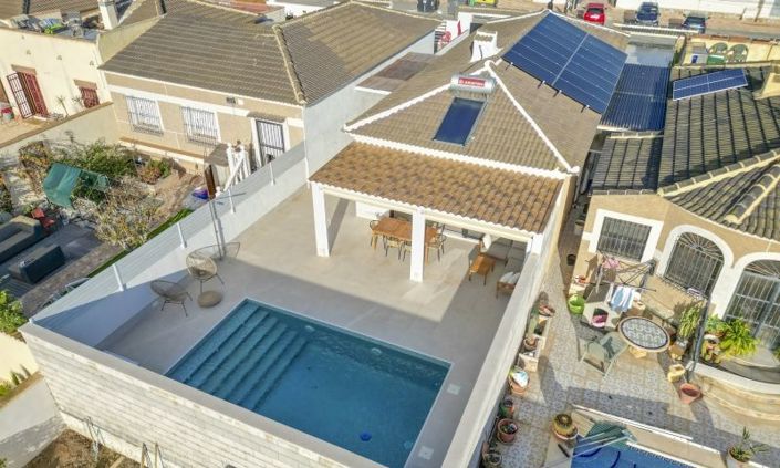 Image No.25-3 Bed Villa for sale