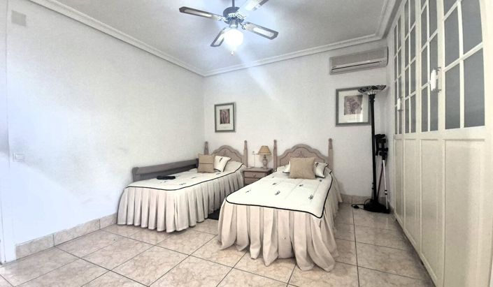 Image No.16-4 Bed Villa for sale