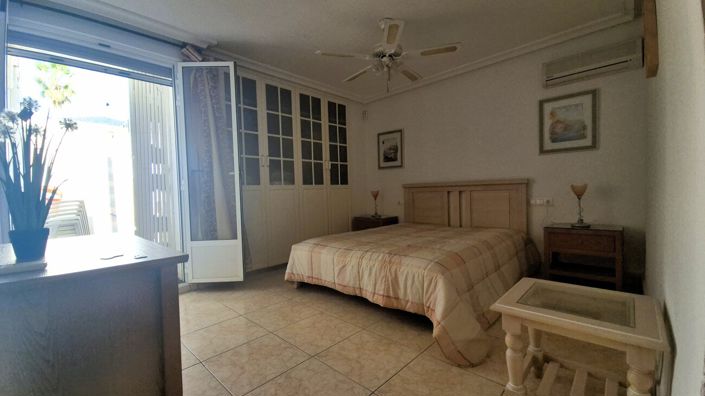 Image No.19-4 Bed Villa for sale