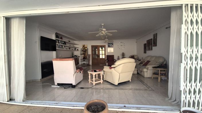Image No.31-4 Bed Villa for sale