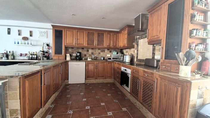 Image No.35-4 Bed Villa for sale