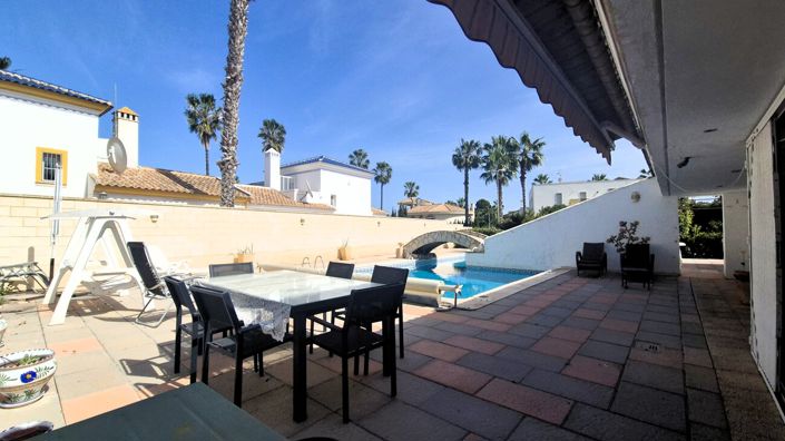 Image No.36-4 Bed Villa for sale