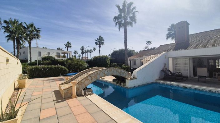 Image No.39-4 Bed Villa for sale