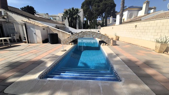 Image No.45-4 Bed Villa for sale