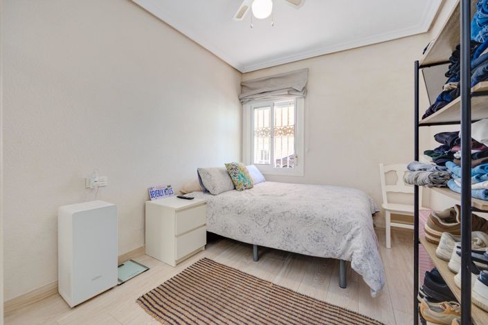Image No.30-3 Bed Bungalow for sale