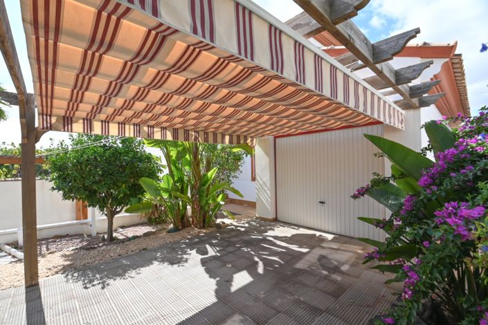 Image No.30-4 Bed Villa for sale