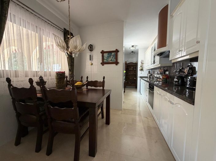 Image No.10-3 Bed Penthouse for sale