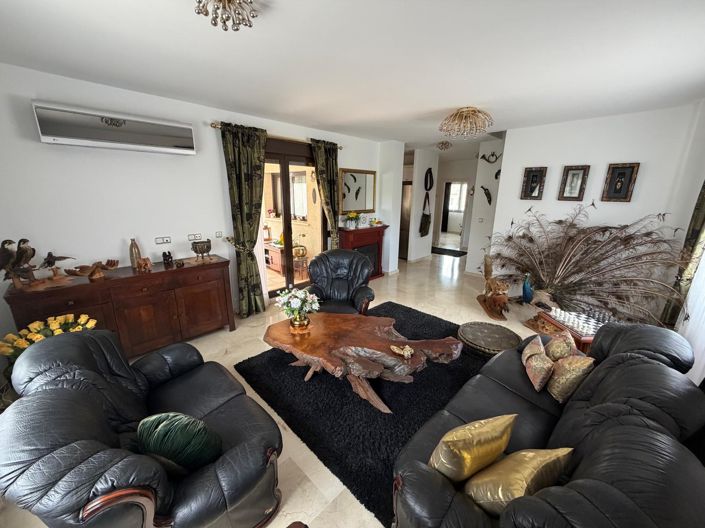 Image No.13-3 Bed Penthouse for sale