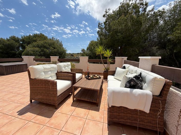 Image No.28-3 Bed Penthouse for sale