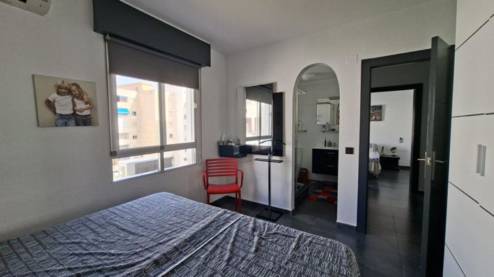 Image No.11-3 Bed Apartment for sale
