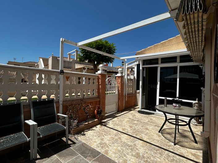 Image No.6-3 Bed Townhouse for sale