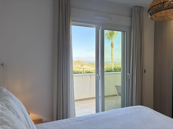 Image No.16-3 Bed Apartment for sale