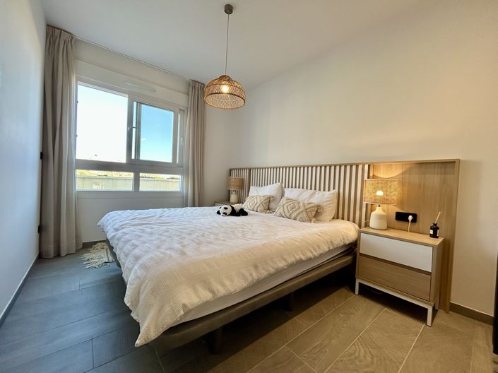 Image No.18-3 Bed Apartment for sale
