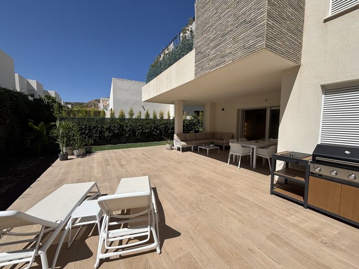 Image No.30-3 Bed Apartment for sale