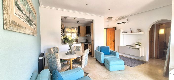 Image No.10-2 Bed Property for sale