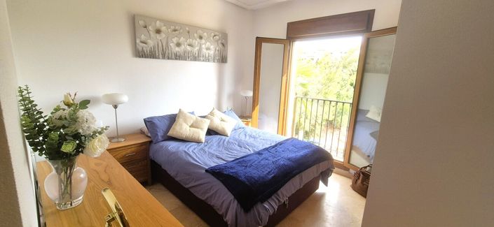 Image No.19-2 Bed Property for sale