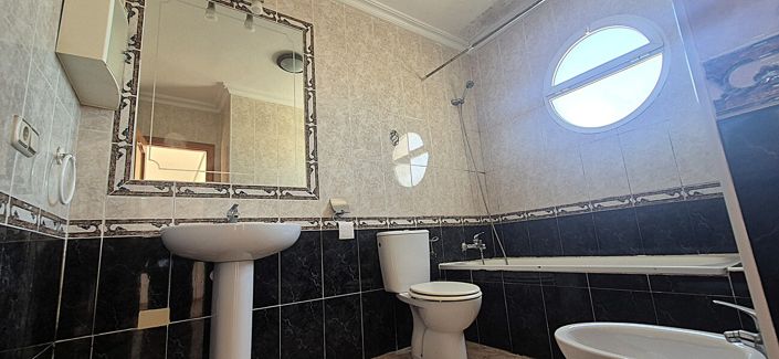 Image No.10-3 Bed Quad for sale