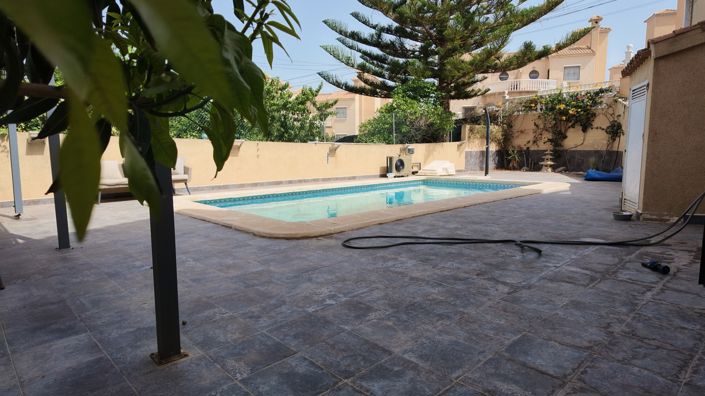 Image No.28-3 Bed Villa for sale