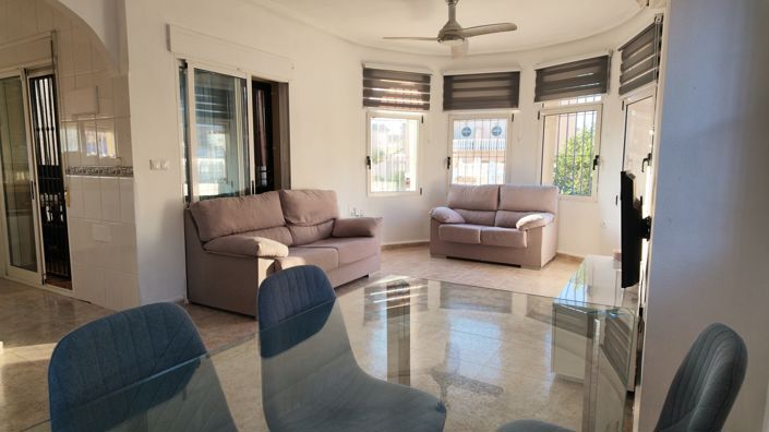 Image No.6-3 Bed Villa for sale