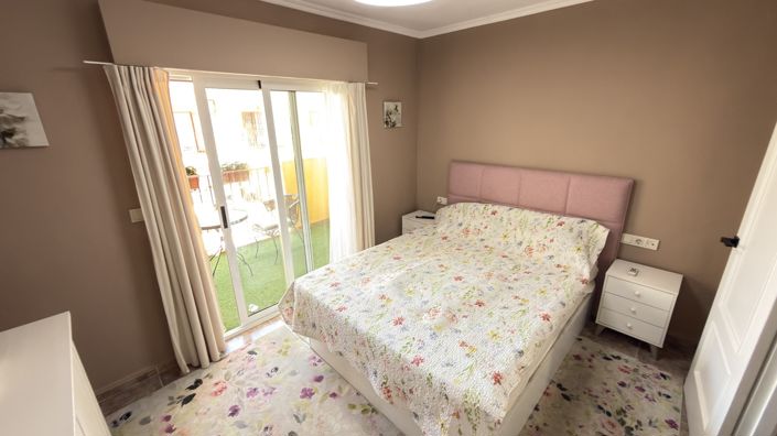 Image No.31-3 Bed Townhouse for sale